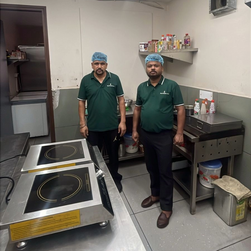 Kitchen chefs